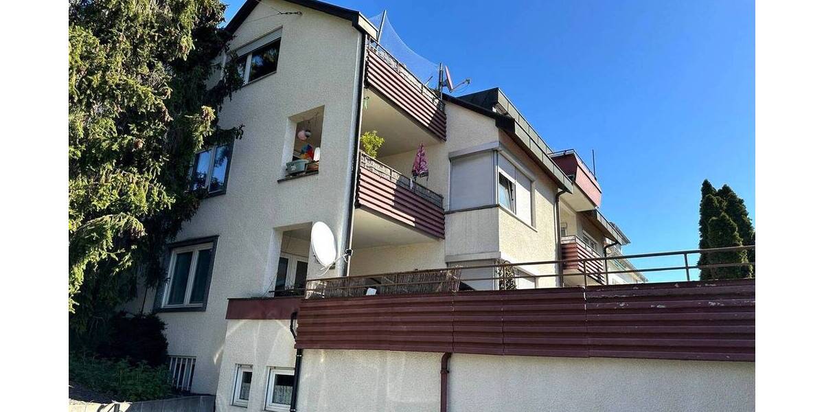 Top renovierte 3,5-Zimmer-Atelierwohnung mit EBK u. Südbalkon in bevorzugter Aussichtslage 3 zimmer