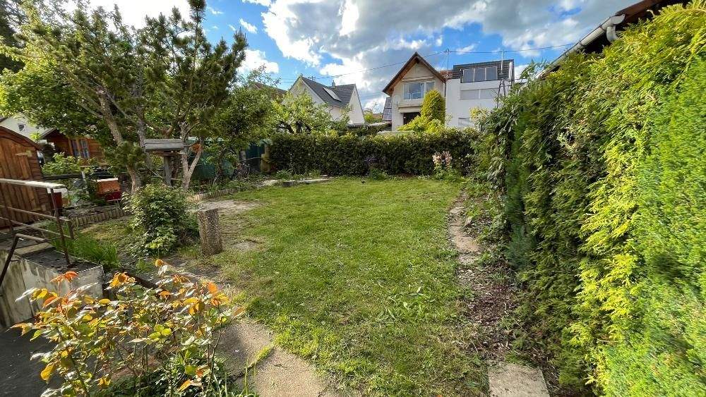 Doppelhaushälfte Renningen - 7 Zimmer, 155 m&sup2;, 2.200&euro; | Angebot:25898274