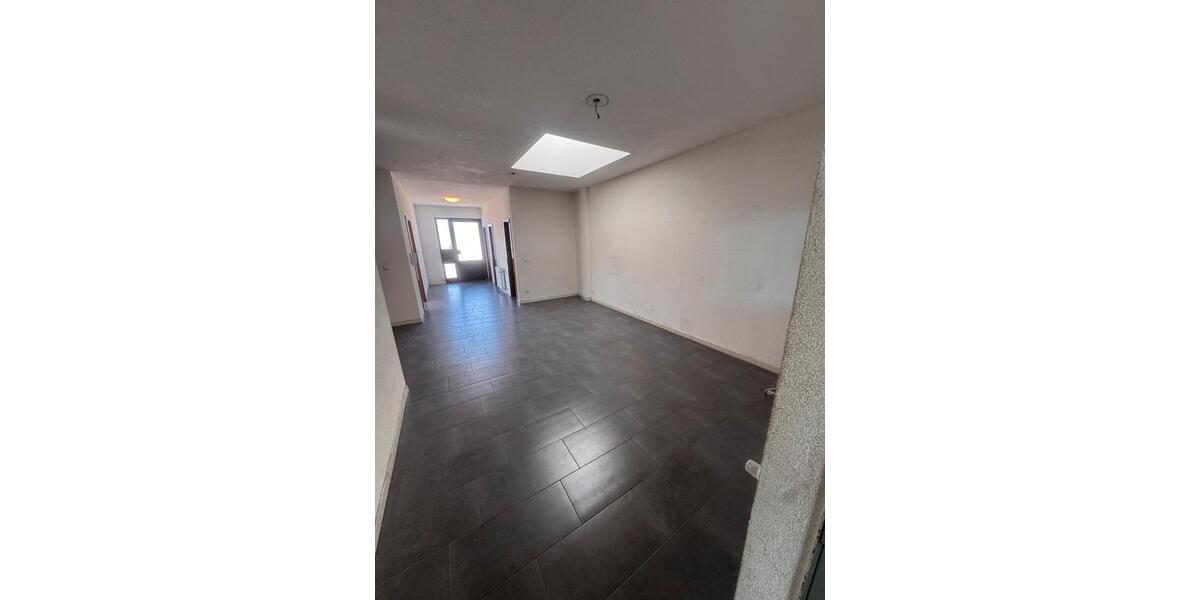 Gewerbeobjekt Böblingen Dagersheim - 3.700&euro; | Angebot:26702418