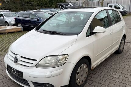 VW Golf 158.000 km 1.490 &euro; Nürtingen bei Stuttgart 72622