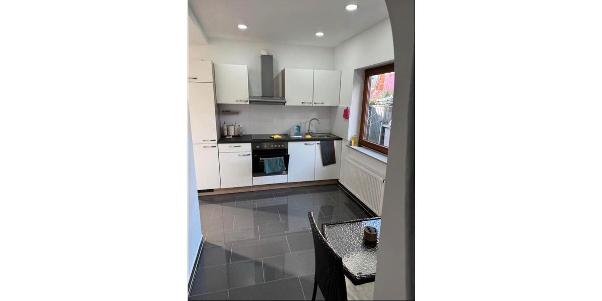 Erdgeschoßwohnung Leonberg - 2 Zimmer, 49 m&sup2;, 700&euro; | Angebot:26606544