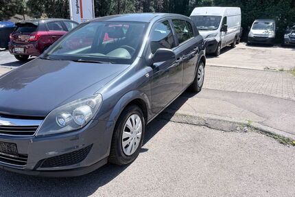 Opel Astra 189.536 km 1.999 &euro; Korb 71404