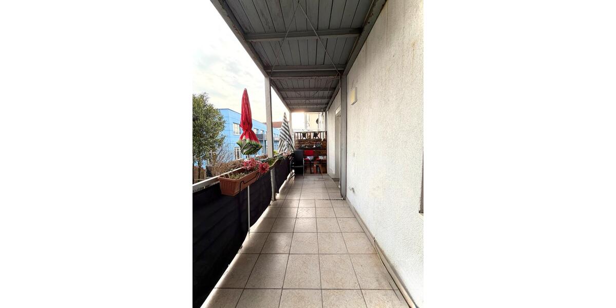 Etagenwohnung Esslingen am Neckar Brühl - 3 Zimmer, 78 m&sup2;, 275.000&euro; | Angebot:25436259