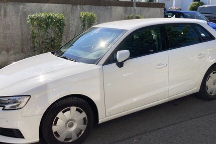 Audi A3 52.500 km 14.500 &euro; Böblingen 71034