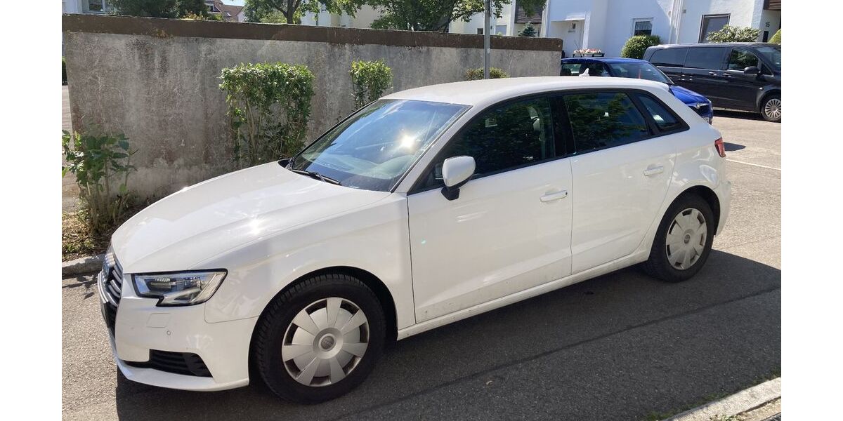 Audi A3 52.500 km 14.500 &euro; Böblingen 71034