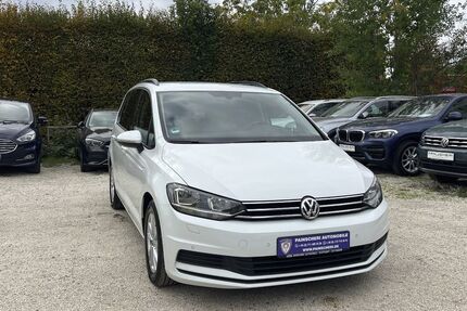 VW Touran 117.000 km 17.799 € Stuttgart 70567