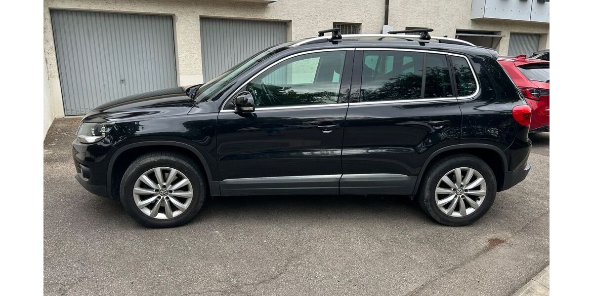 VW Tiguan 224.000 km 8.200 &euro; Marbach am Neckar 71672