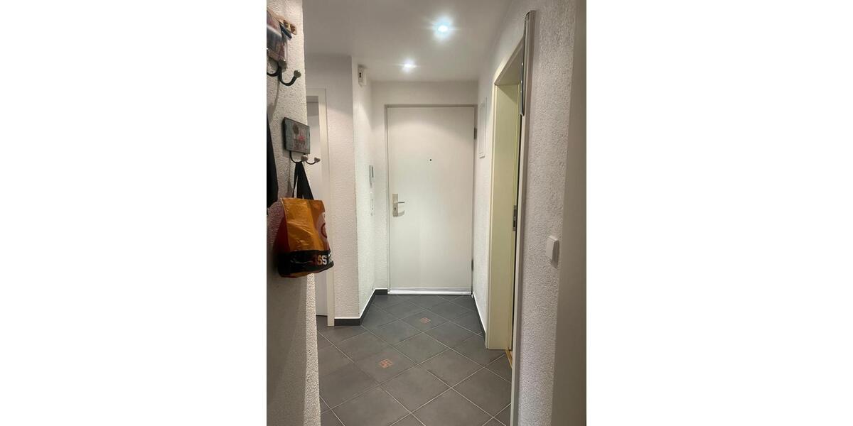 Etagenwohnung Ludwigsburg Eglosheim - 3 Zimmer, 85 m&sup2;, 1.500&euro; | Angebot:24830902