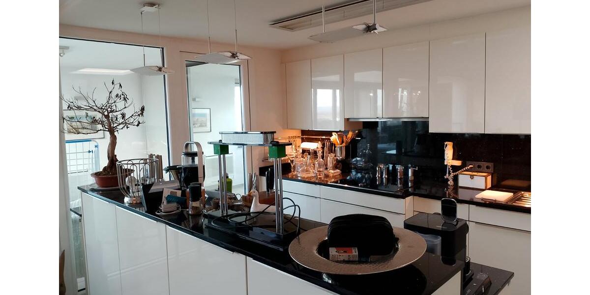 Einfamilienhaus Stuttgart Birkach - 3 Zimmer, 150 m&sup2;, 2.100&euro; | Angebot:25998760