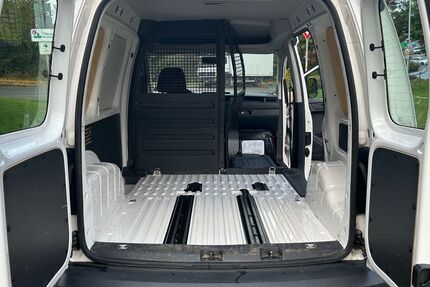 VW Caddy Maxi 258.016 km 5.890 € Filderstadt 70794