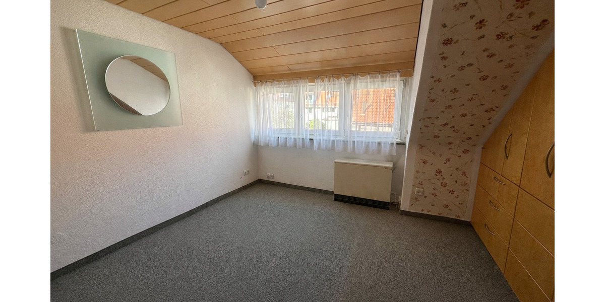 Mehrfamilienhaus, Wohnhaus Stuttgart Degerloch - 8 Zimmer, 181 m&sup2;, 749.000&euro; | Angebot:25836698