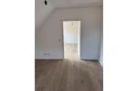 Dachgeschoßwohnung Ludwigsburg Hoheneck - 3.5 Zimmer, 77 m&sup2;, 910&euro; | Angebot:25756002