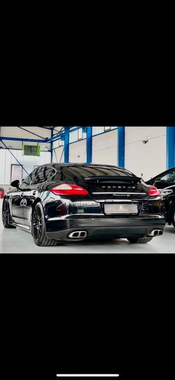 Porsche Panamera 136.123 km 32.999 € Sindelfingen 71067