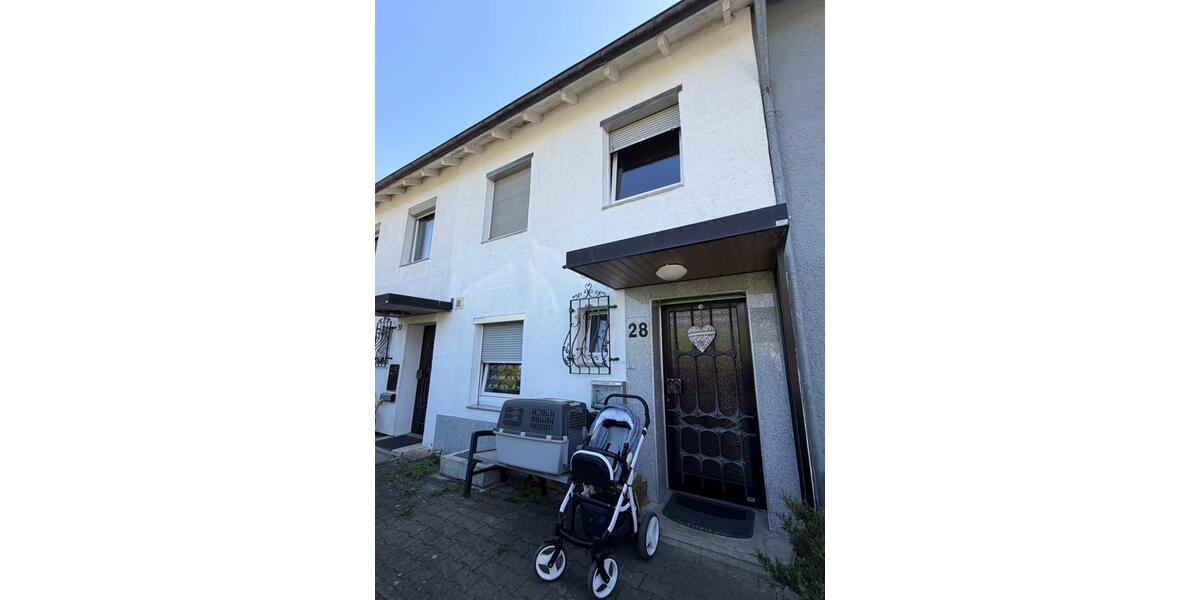 Reihenhaus Reutlingen Orschel-Hagen - 5 Zimmer, 129 m&sup2;, 375.000&euro; | Angebot:26690204
