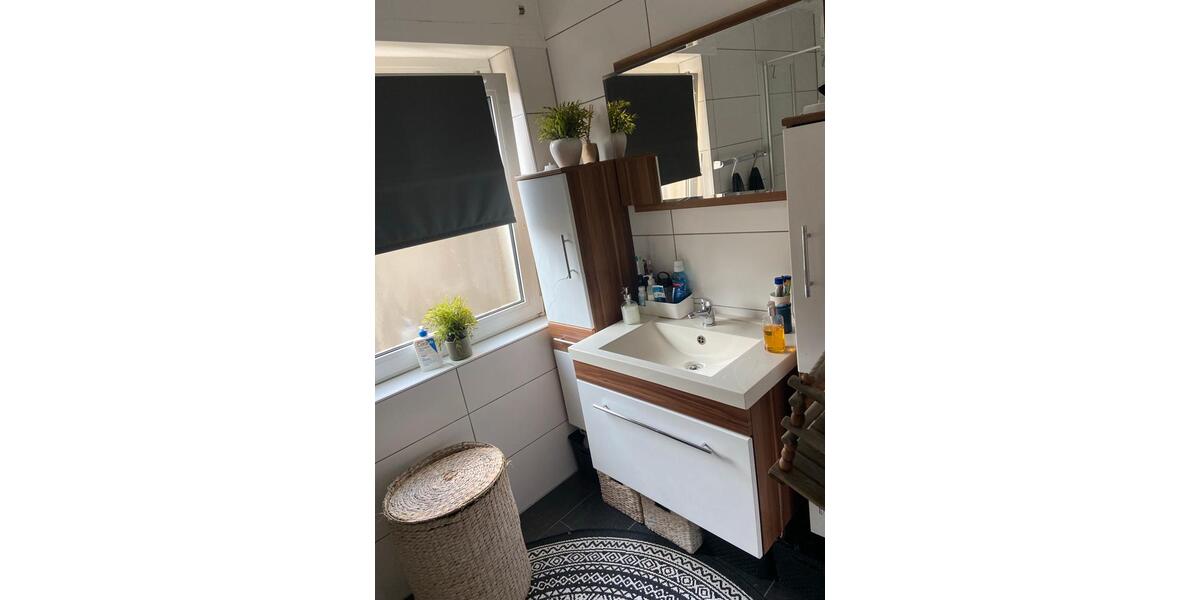Etagenwohnung Stuttgart Zuffenhausen - 3 Zimmer, 75 m&sup2;, 255.000&euro; | Angebot:26424510