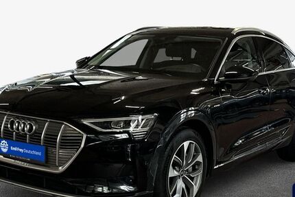 Audi e-tron 69.094 km 35.890 &euro; Stuttgart 70565