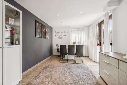 Haus Stuttgart Neuwirtshaus - 9 Zimmer, 190 m&sup2;, 728.000&euro; | Angebot:27117137