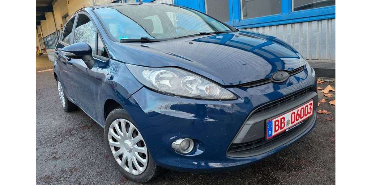Ford Fiesta 144.000 km 3.300 &euro; Holzgerlingen 71088