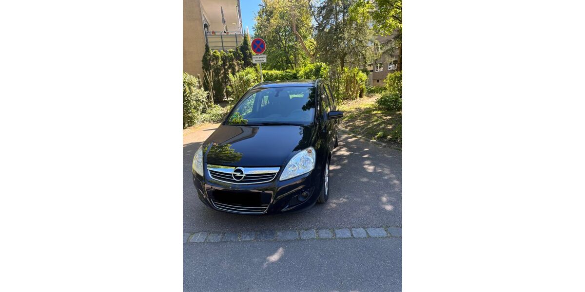 Opel Zafira 187.000 km 2.999 &euro; Leonberg 71229