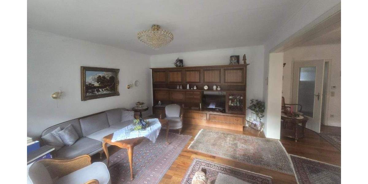 Etagenwohnung Stuttgart Ost - 3 Zimmer, 84 m&sup2;, 395.000&euro; | Angebot:25110619