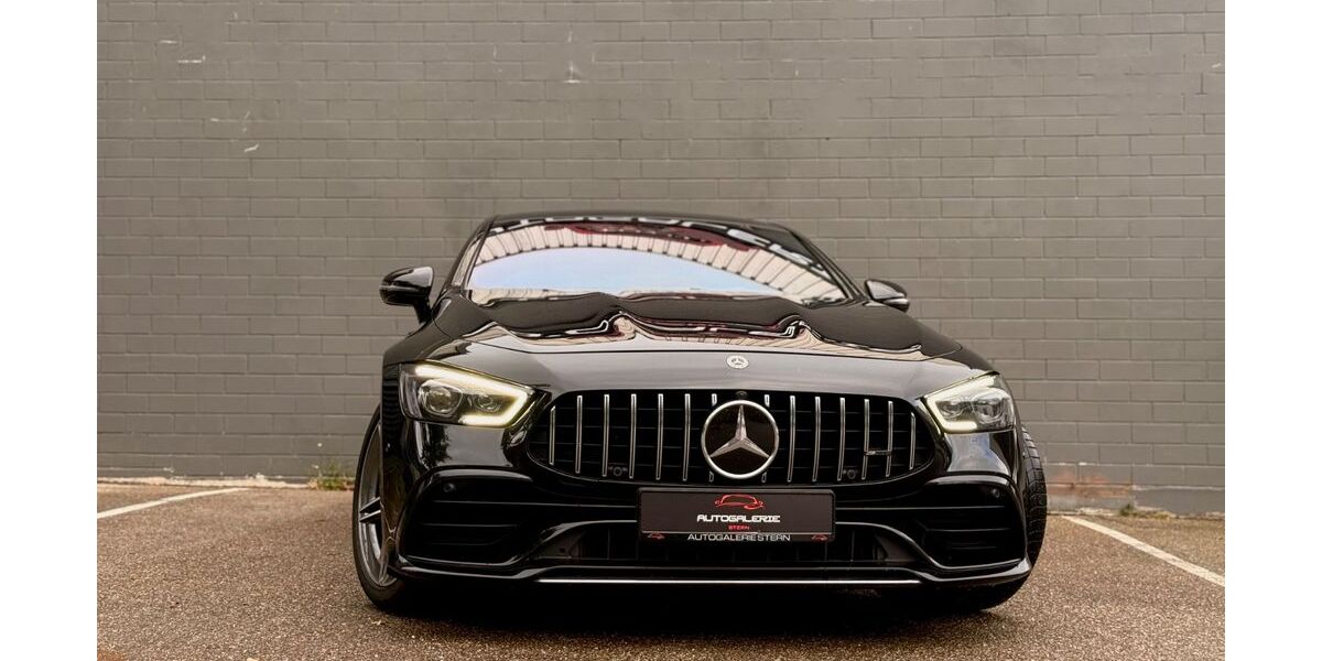 Mercedes-Benz AMG GT 124.006 km 58.900 € Stuttgart 70435