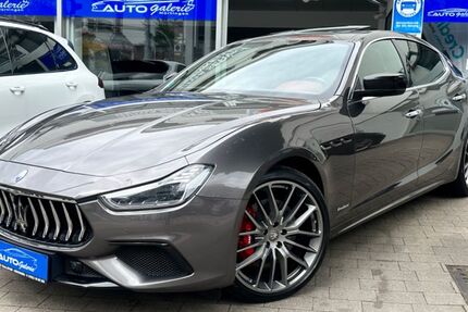 Maserati Ghibli 70.000 km 31.900 &euro; Nürtingen bei Stuttgart 72622