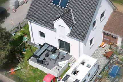 Haus Stuttgart Neuwirtshaus - 5 Zimmer, 125 m&sup2;, 850.000&euro; | Angebot:26409203