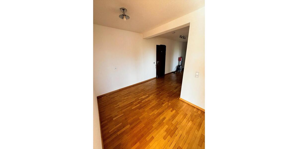 Etagenwohnung Kornwestheim - 3 Zimmer, 87 m&sup2;, 375.000&euro; | Angebot:26770365