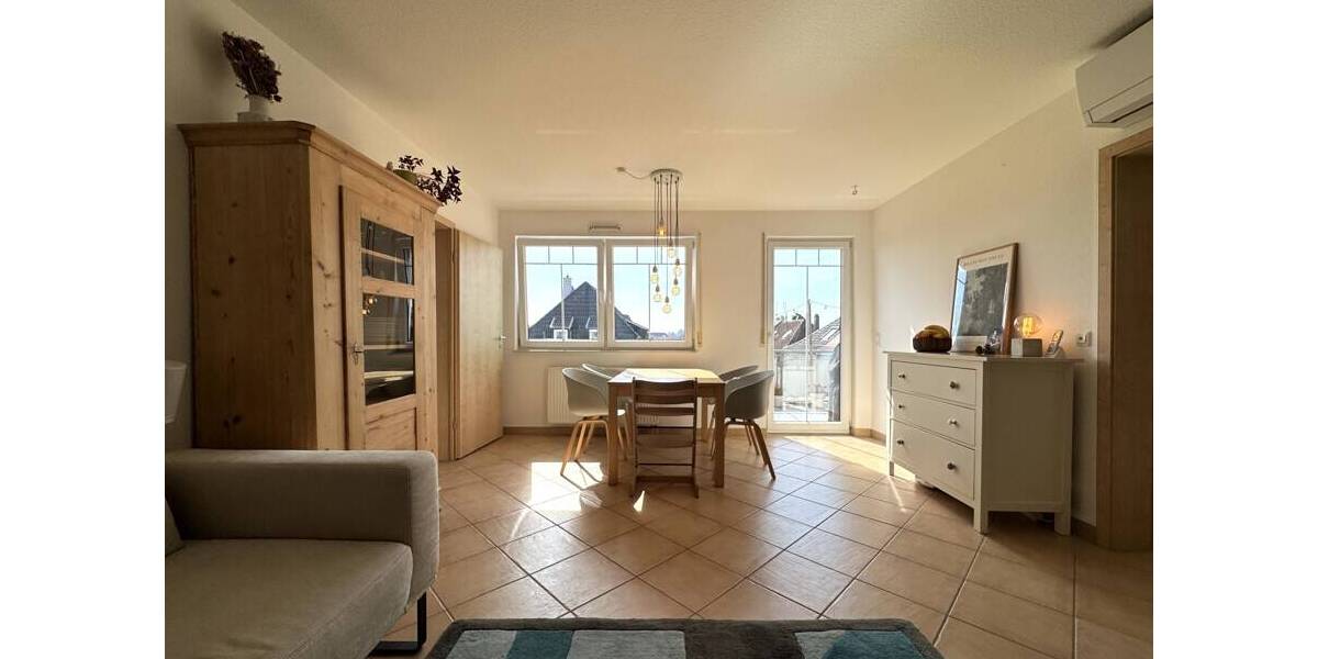 Etagenwohnung Ludwigsburg West - 4 Zimmer, 92 m&sup2;, 448.000&euro; | Angebot:26276196