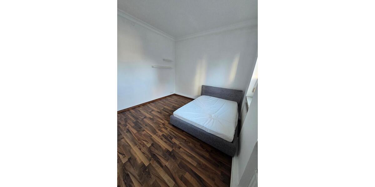 Hochparterre Stuttgart Bopser - 3 Zimmer, 65 m&sup2;, 279.000&euro; | Angebot:25397749