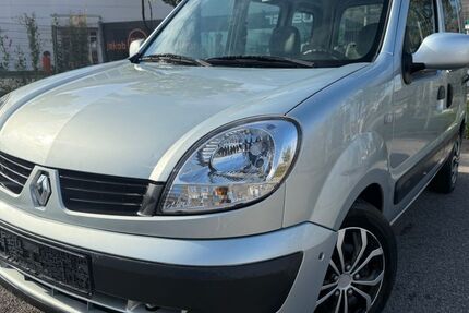 Renault Kangoo 178.000 km 2.490 € MÖGLINGEN 71696