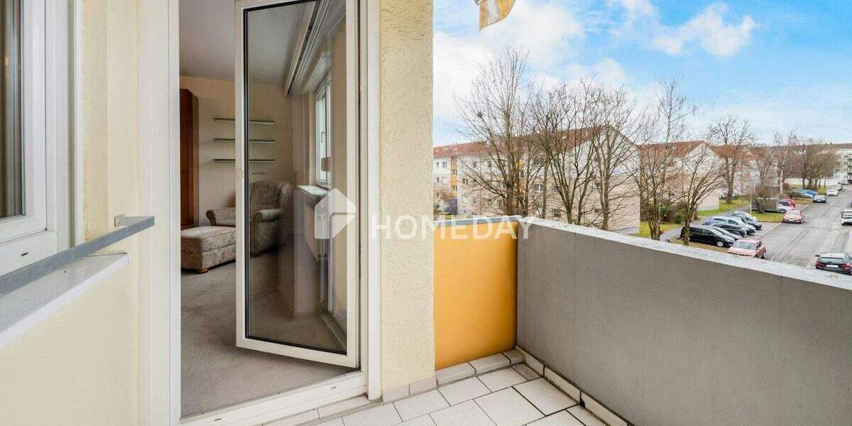Sofort verfügbar: Gepflegte 4-Zimmer-Wohnung mit Balkon in Stuttgart-Fasanenhof 4 zimmer