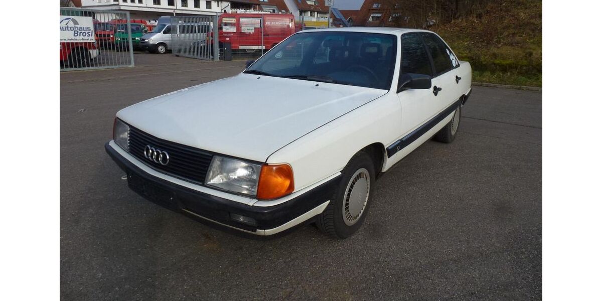 Audi 100 506.000 km 2.450 &euro; Nürtingen bei Stuttgart 72622