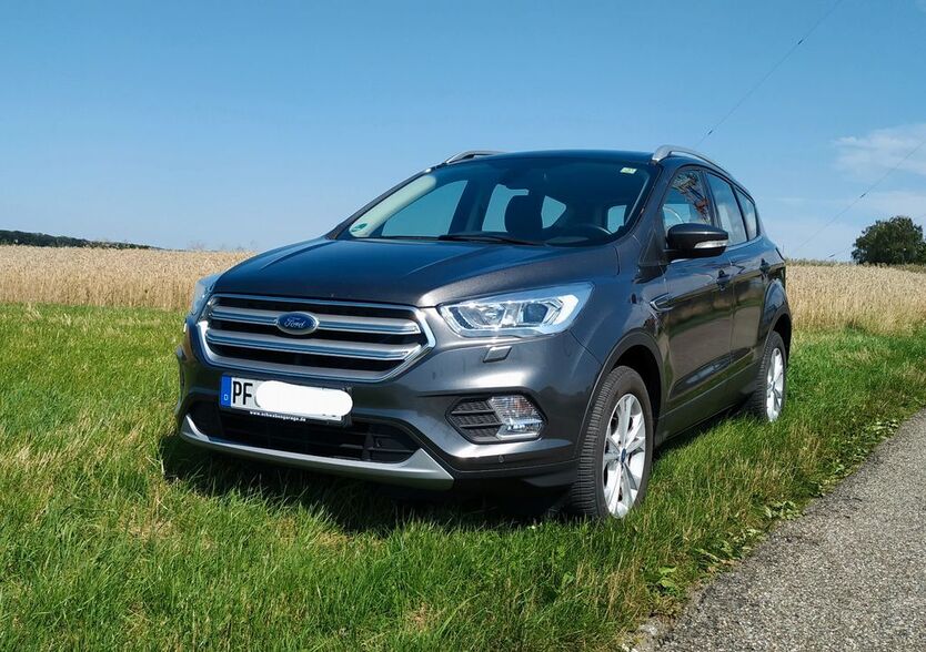 Ford Kuga 17.600 km 20.444 € Mühlacker 75417