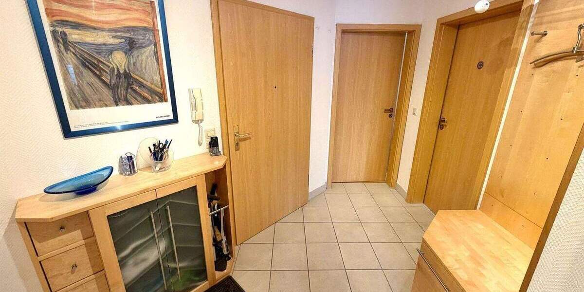Etagenwohnung Sindelfingen Maichingen - 3 Zimmer, 77 m&sup2;, 330.000&euro; | Angebot:24438868