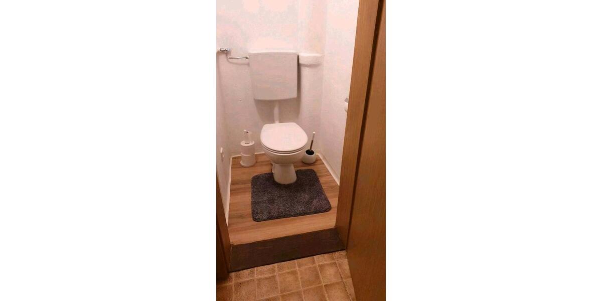 Etagenwohnung Neuffen - 2 Zimmer, 54 m&sup2;, 800&euro; | Angebot:26399182