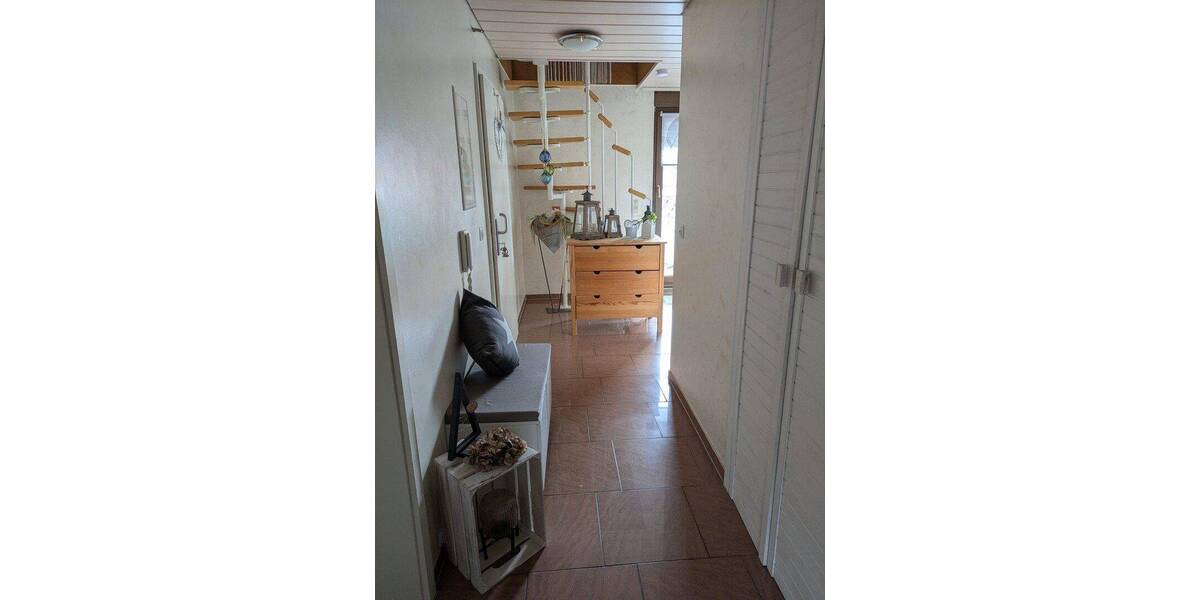 Etagenwohnung Metzingen - 3 Zimmer, 102 m&sup2;, 430.000&euro; | Angebot:26831999
