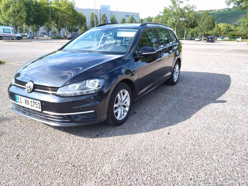 VW Golf 314.000 km 7.400 € Esslingen 73734