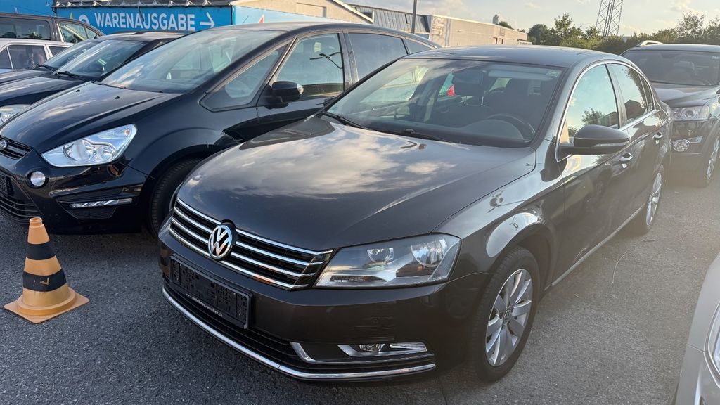 VW Passat 135.000 km 5.999 &euro; Sindelfingen 71065