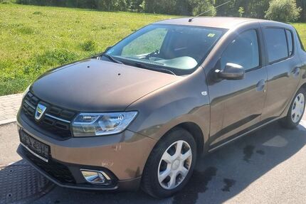 Dacia Sandero 152.569 km 4.699 &euro; Leonberg Gebersheim 71229