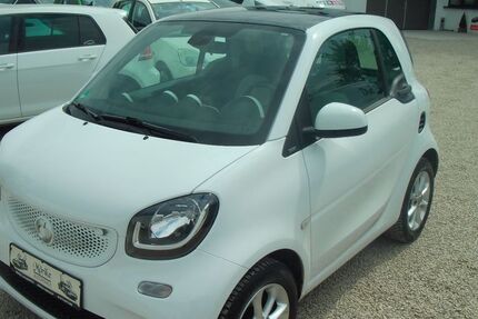 Smart ForTwo 128.000 km 6.550 &euro; Waiblingen (bei Stuttgart) 71332