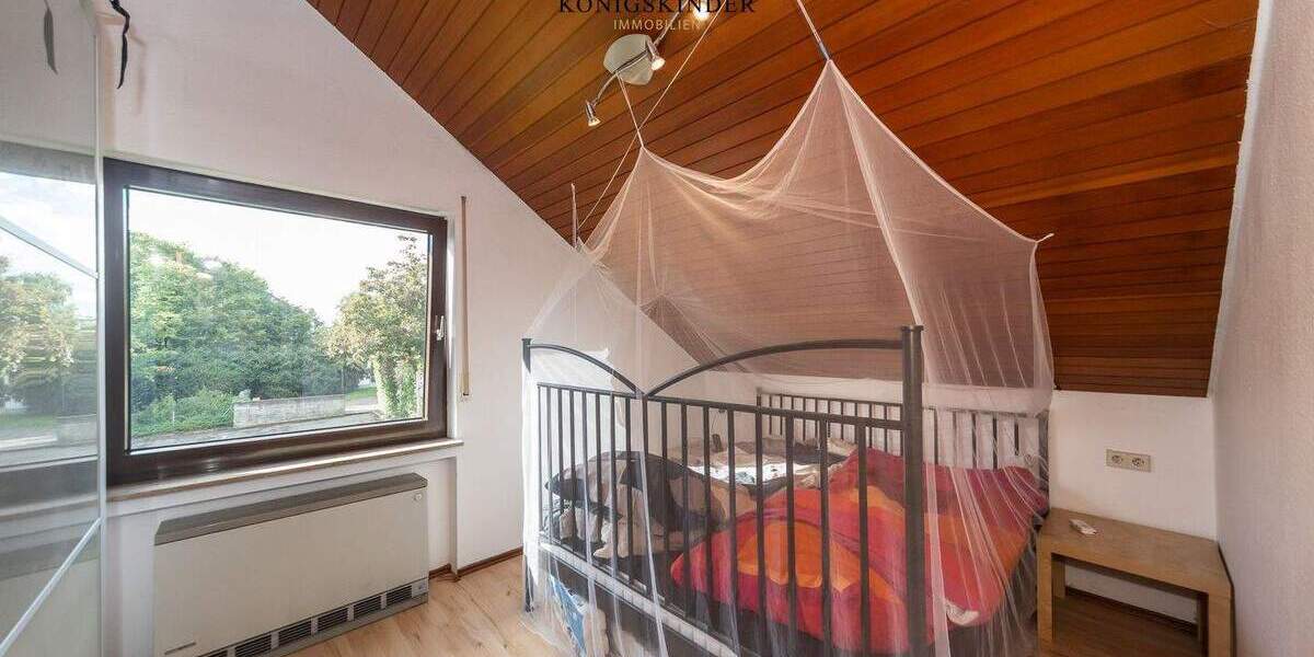 Mehrfamilienhaus, Wohnhaus Stuttgart / Möhringen Möhringen - 9 Zimmer, 240 m&sup2;, 1.300.000&euro; | Angebot:25676105