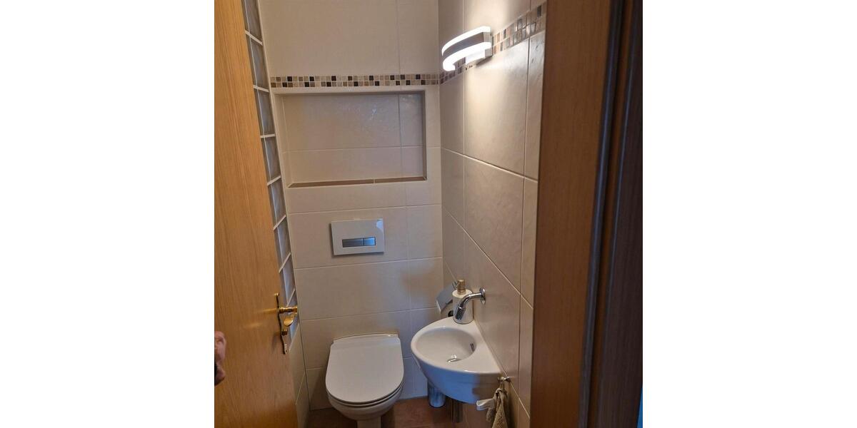 Dachgeschoßwohnung Plochingen - 3.5 Zimmer, 105 m&sup2;, 1.150&euro; | Angebot:26621003