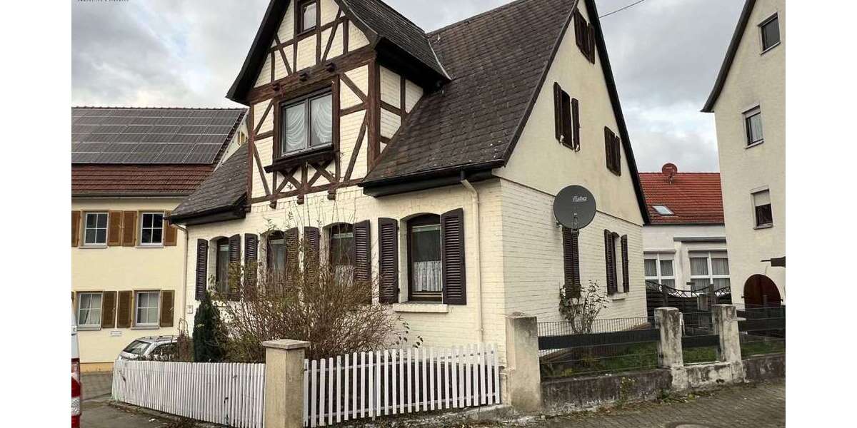 Haus zum Kaufen in Wernau 359.400 € 120 m² 6 zimmer