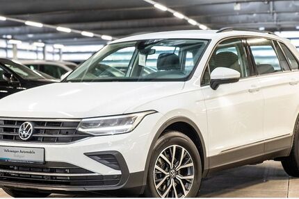 VW Tiguan 70.371 km 21.830 &euro; Stuttgart-Feuerbach 70469