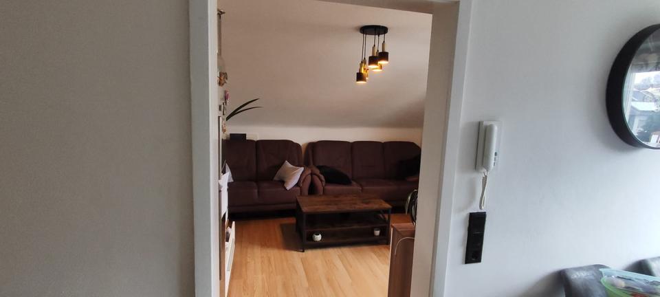 Dachgeschoßwohnung Nürtingen - 2 Zimmer, 65 m&sup2;, 800&euro; | Angebot:26409980