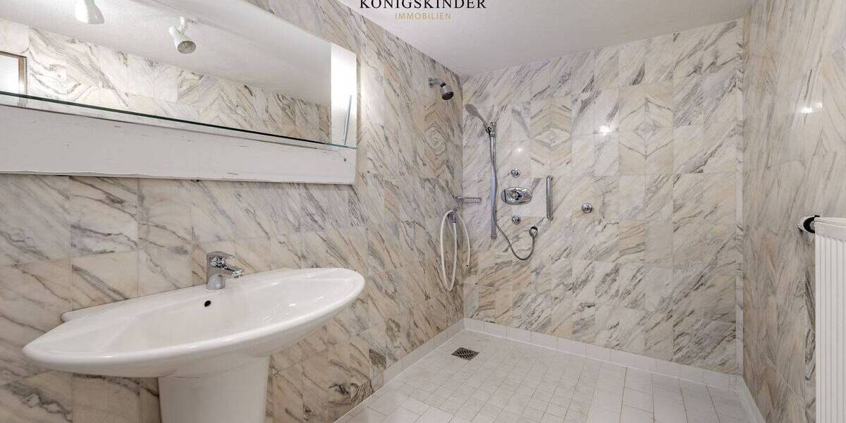 Doppelhaushälfte Leinfelden-Echterdingen Echterdingen - 8 Zimmer, 235 m&sup2;, 798.000&euro; | Angebot:26388860