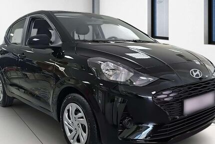 Hyundai i10 2.500 km 16.299 &euro; Böblingen 71034