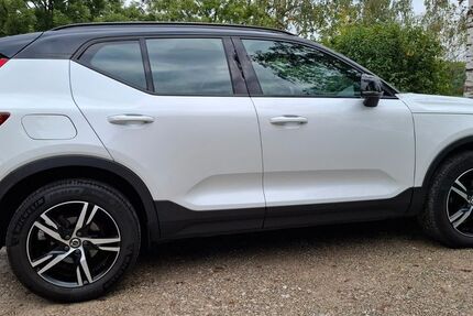 Volvo XC40 88.950 km 25.400 € Reutlingen 72762