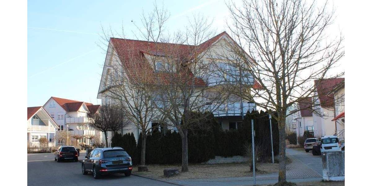 Etagenwohnung Nufringen - 3 Zimmer, 101 m&sup2;, 1.370&euro; | Angebot:24667053